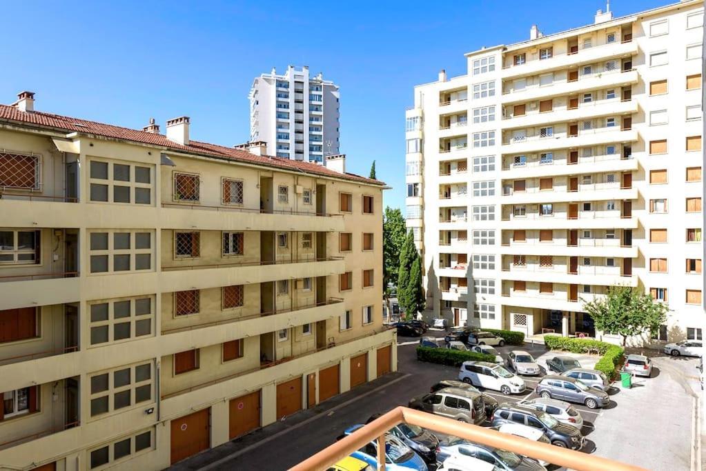 Ferienwohnung L'Azur 15'Plage 10'Port 5'Train Clim Wifi Pkg Toulon Exterior foto
